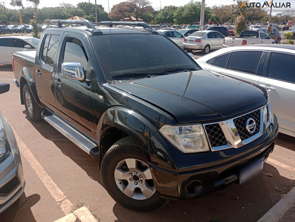 NISSAN FRONTIER LE ATTACK 4X4-AT 2.5 16V TDI