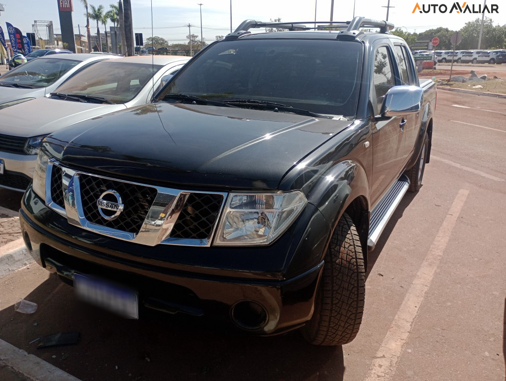 NISSAN FRONTIER LE ATTACK 4X4-AT 2.5 16V TDI
