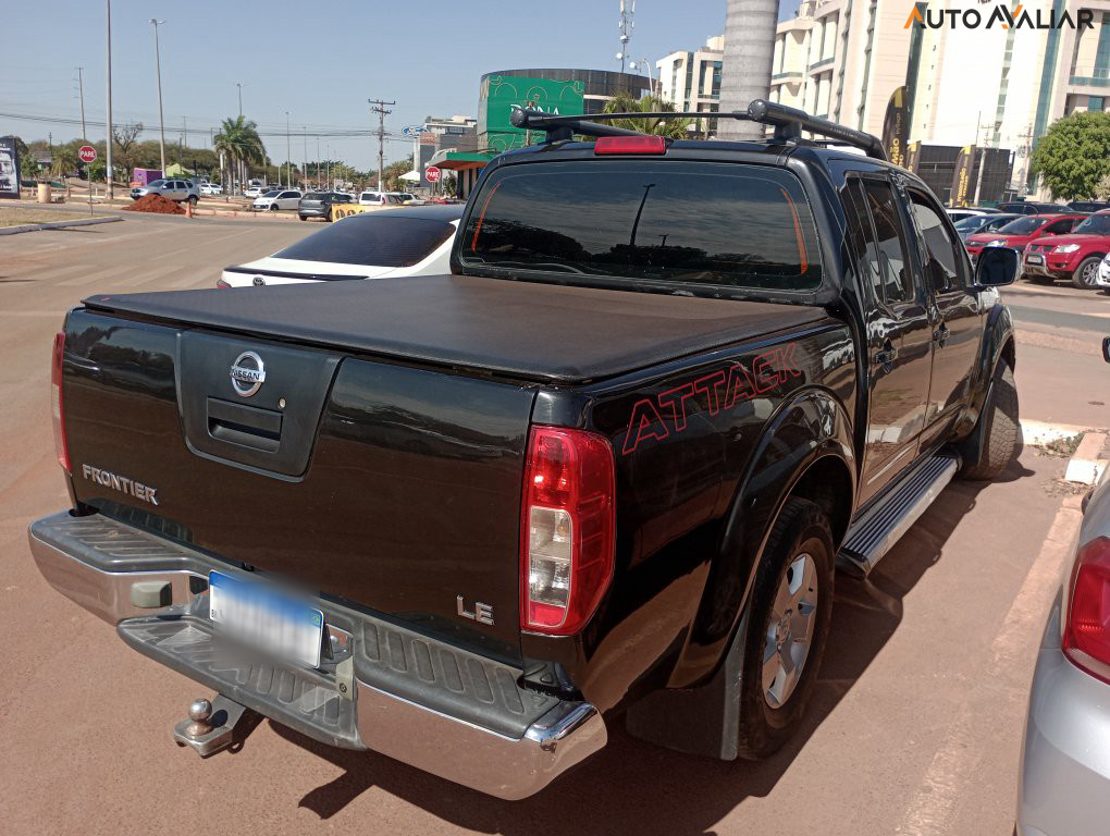 NISSAN FRONTIER LE ATTACK 4X4-AT 2.5 16V TDI