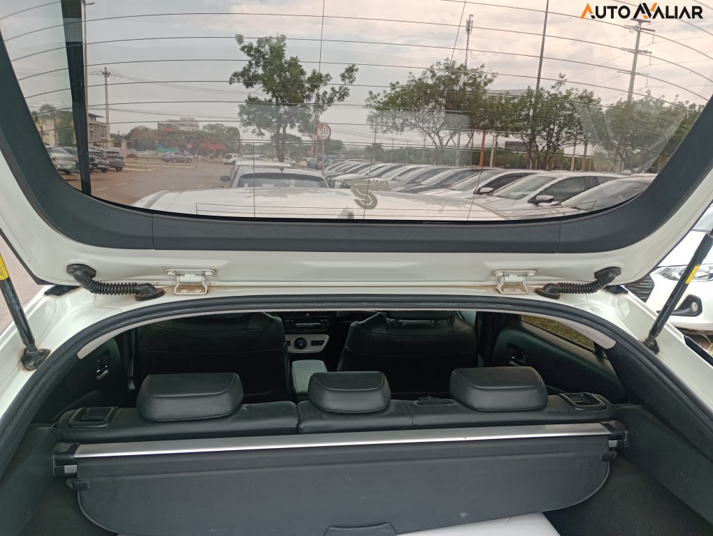 TOYOTA PRIUS 1.8 16V HIBRIDO 4P AUTOMATICO