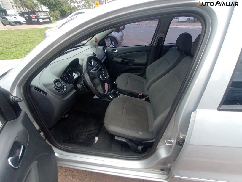 VOLKSWAGEN GOL 1.0 MI 8V FLEX 4P MANUAL G.V
