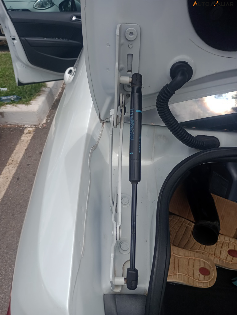 PEUGEOT 408 1.6 GRIFFE 16V TURBO FLEX 4P AUTOMATICO