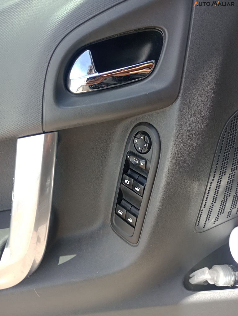 CITROEN C3 1.5 ATTRACTION 8V FLEX 4P MANUAL