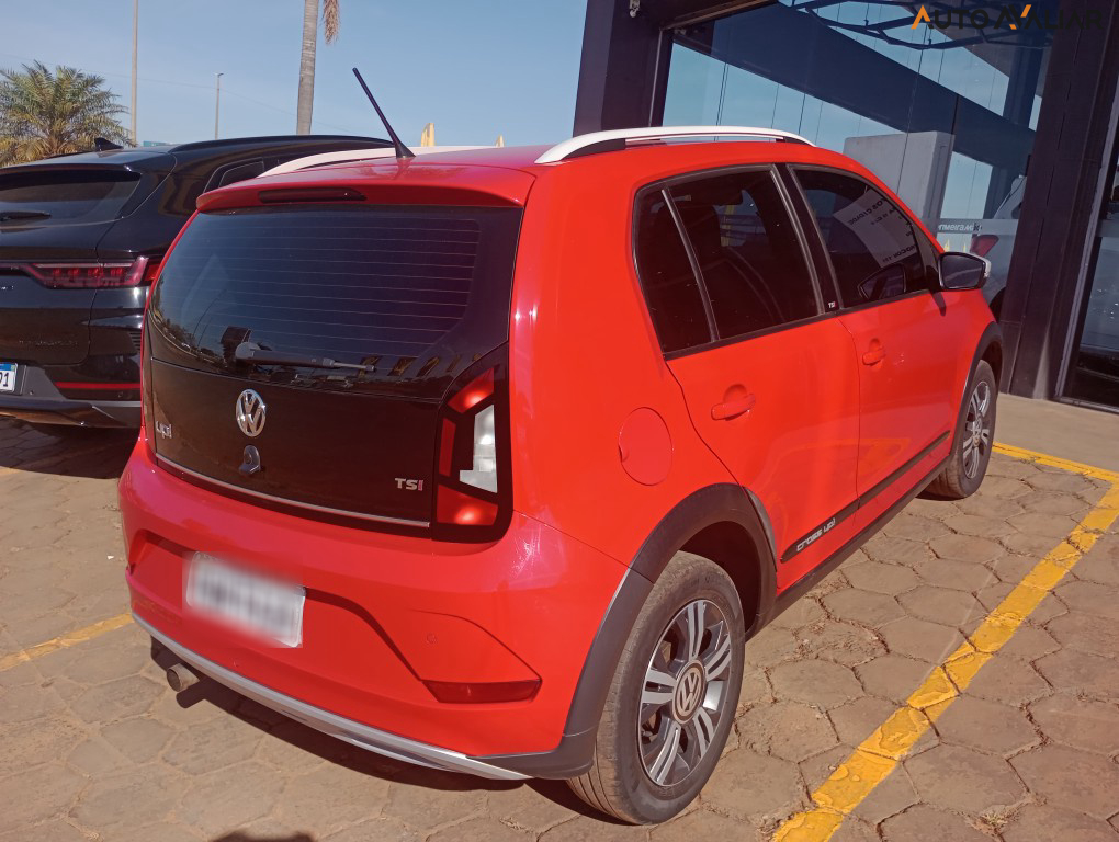 VOLKSWAGEN CROSS UP 1.0 TSI 12V FLEX 4P MANUAL