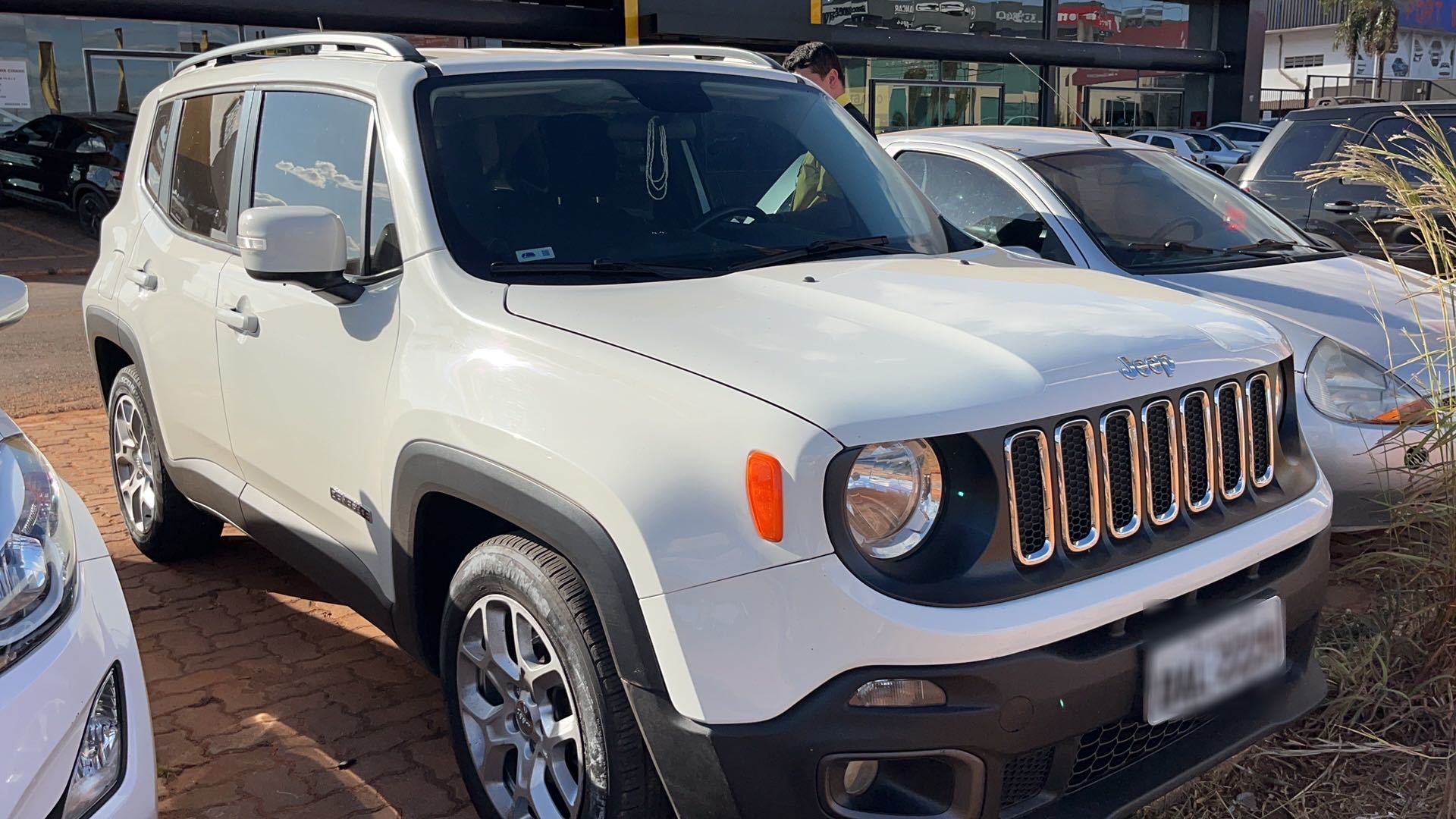 JEEP RENEGADE 1.8 16V FLEX LONGITUDE 4P AUTOMATICO