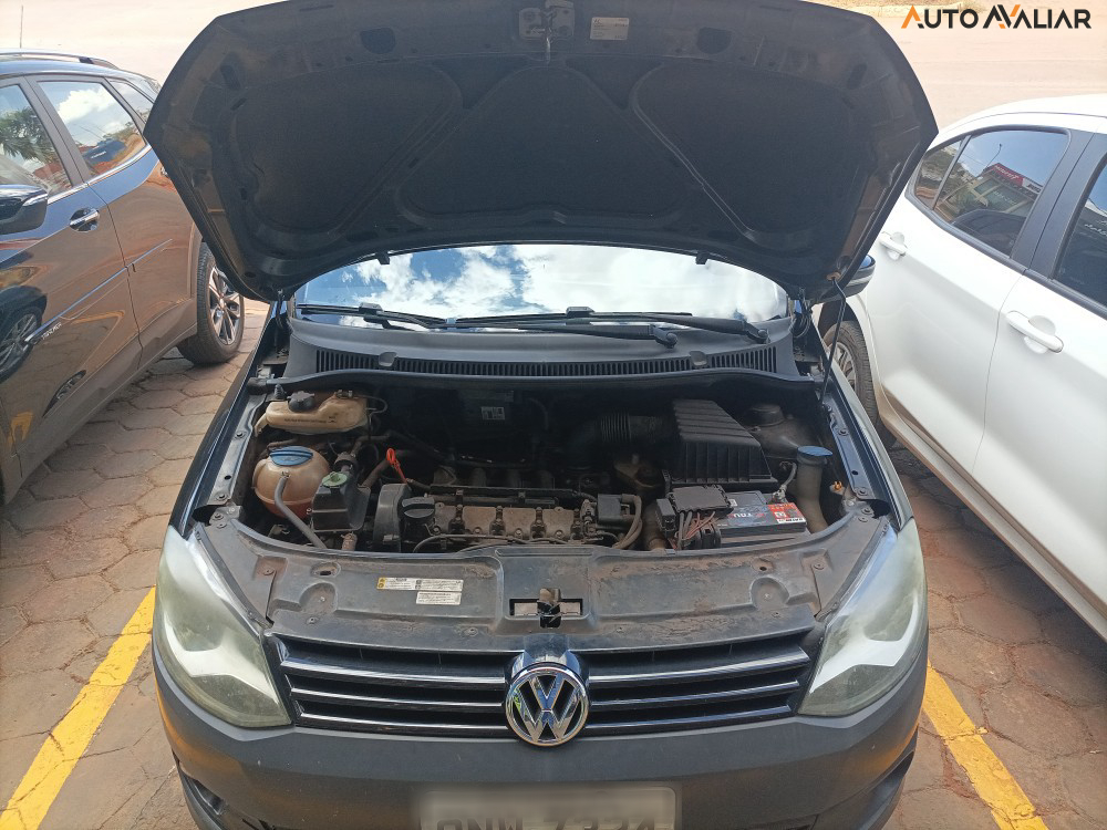 VOLKSWAGEN FOX 1.6 MI HIGHLINE 8V FLEX 4P AUTOMATIZADO