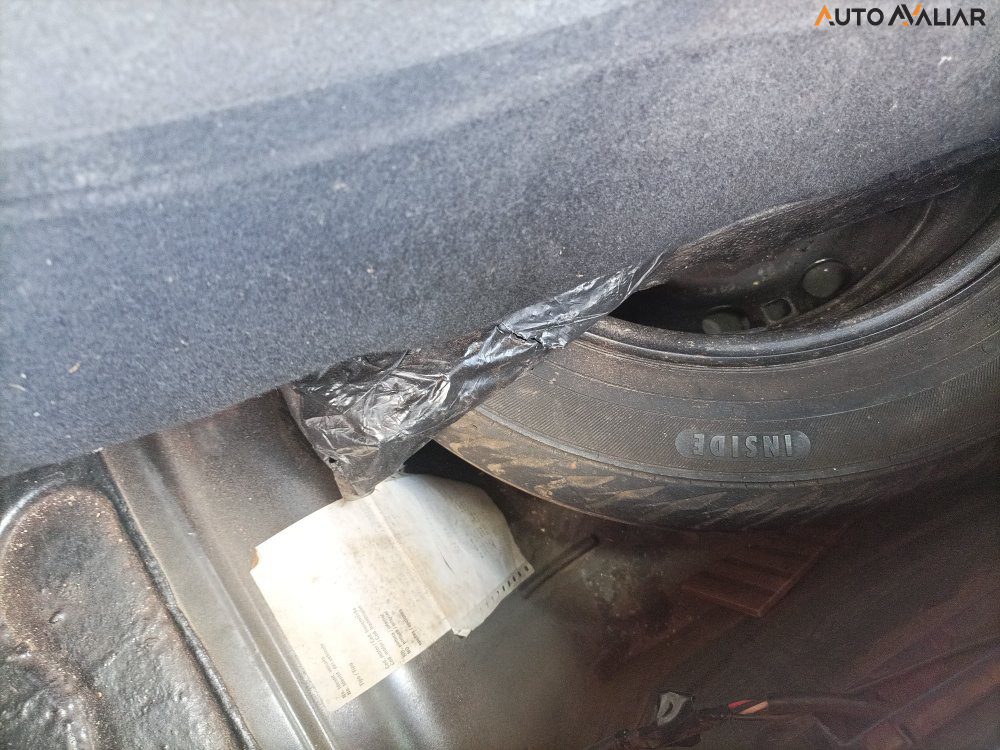 VOLKSWAGEN FOX 1.6 MI HIGHLINE 8V FLEX 4P AUTOMATIZADO