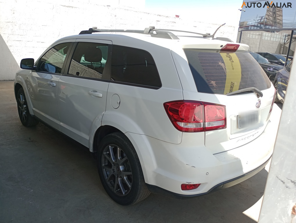FIAT FREEMONT 2.4 PRECISION 16V GASOLINA 4P AUTOMATICO