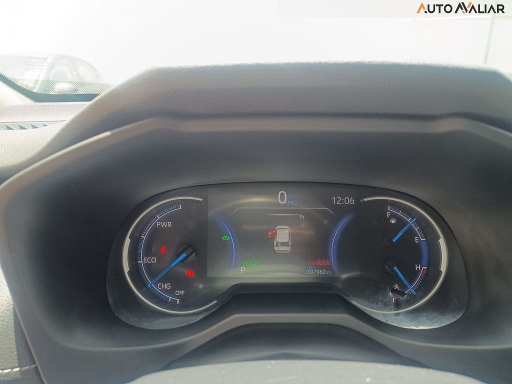 TOYOTA RAV4 2.5 VVT-IE HYBRID SX AWD CVT