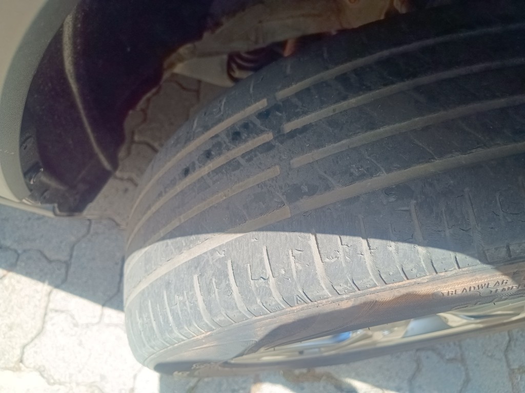 TOYOTA RAV4 2.5 VVT-IE HYBRID SX AWD CVT