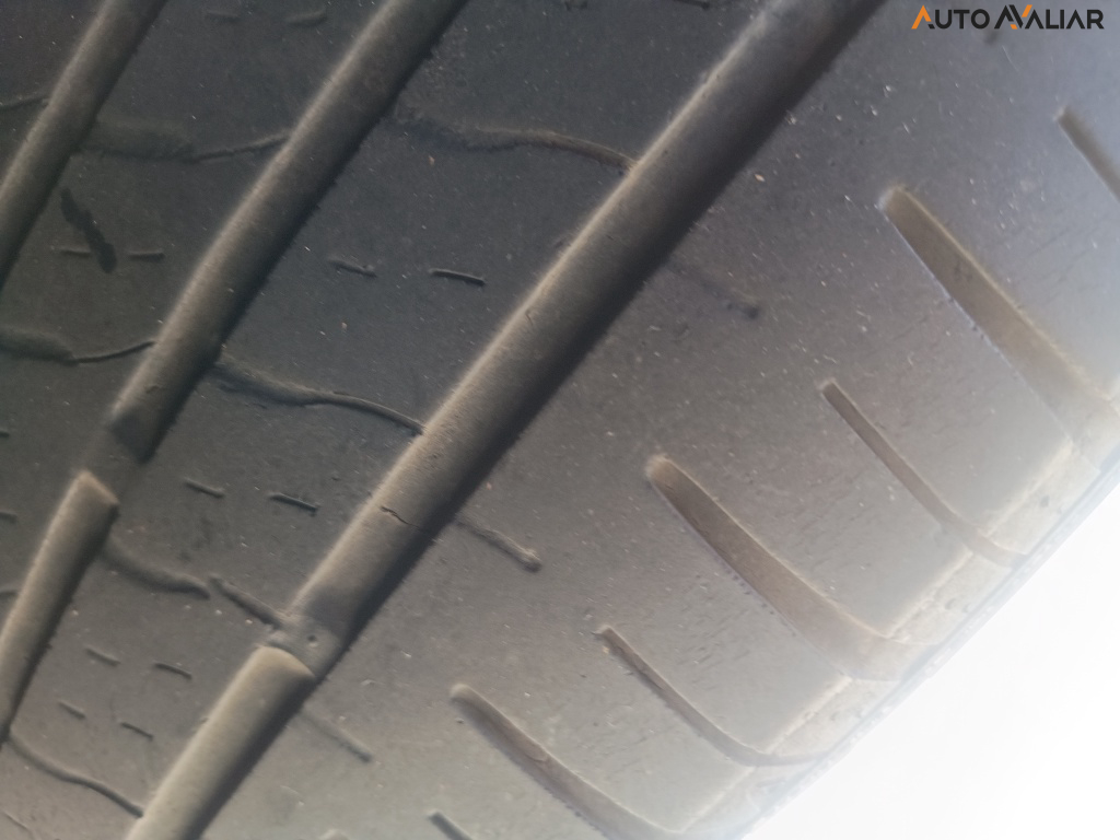 TOYOTA RAV4 2.5 VVT-IE HYBRID SX AWD CVT