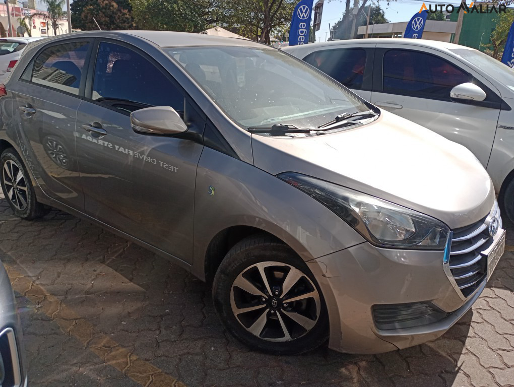 HYUNDAI HB20 1.0 COMFORT 12V FLEX 4P MANUAL