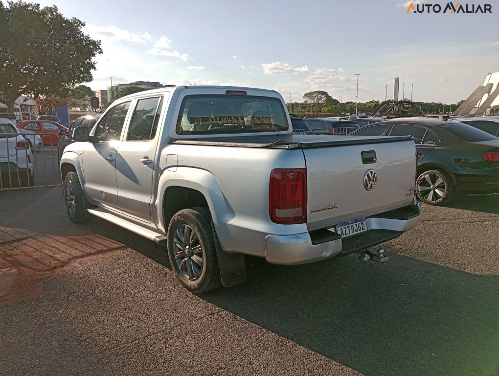 VOLKSWAGEN AMAROK 2.0 S 4X4 CD 16V TURBO INTERCOOLER DIESEL 4P MANUAL