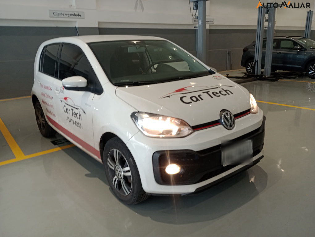 VOLKSWAGEN UP 1.0 TSI MOVE UP 12V FLEX 4P MANUAL