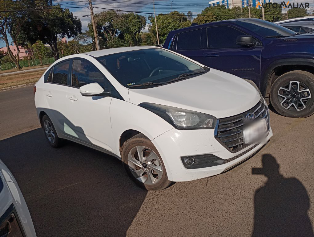 HYUNDAI HB20S 1.6 COMFORT STYLE 16V FLEX 4P MANUAL