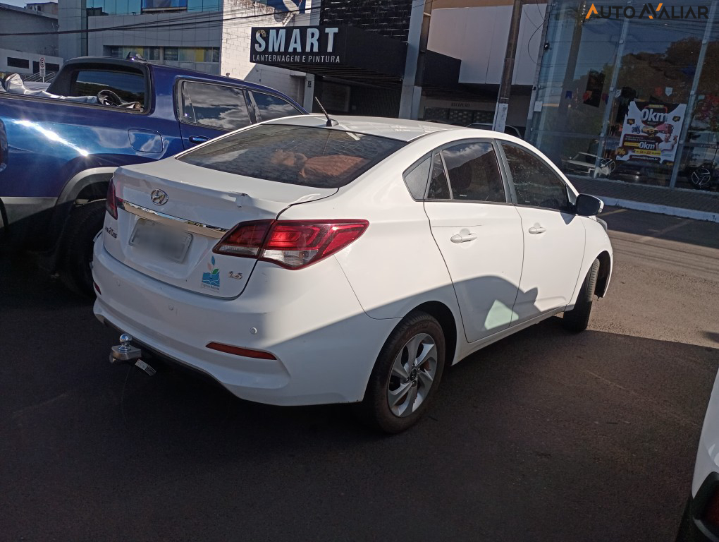 HYUNDAI HB20S 1.6 COMFORT STYLE 16V FLEX 4P MANUAL