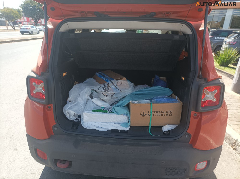 JEEP RENEGADE 2.0 16V TURBO DIESEL TRAILHAWK 4P 4X4 AUTOMATICO