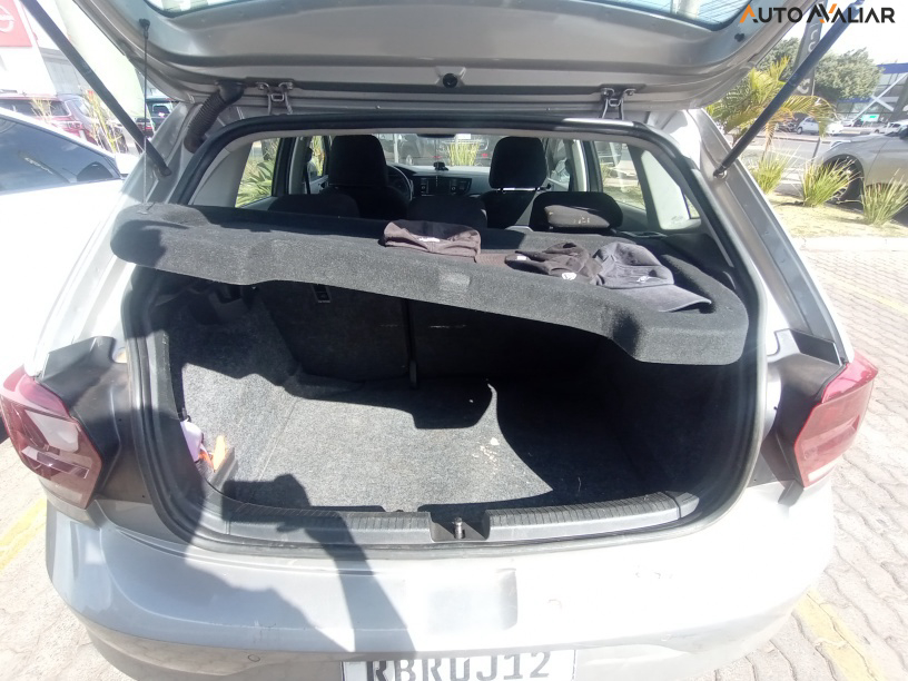 VOLKSWAGEN POLO 1.0 200 TSI COMFORTLINE AUTOMATICO