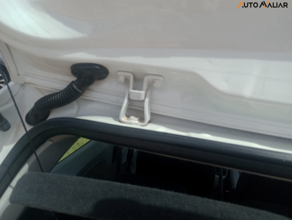 VOLKSWAGEN UP 1.0 MPI MOVE UP 12V FLEX 2P MANUAL