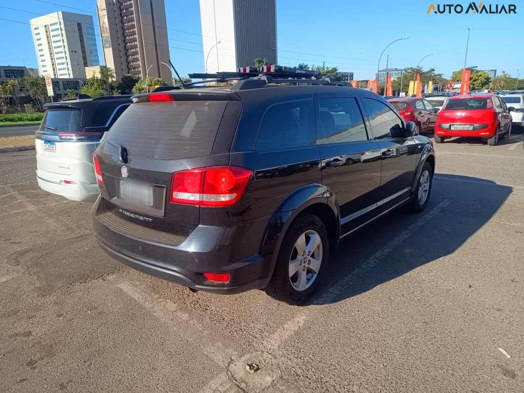 FIAT FREEMONT 2.4 PRECISION 16V GASOLINA 4P AUTOMATICO