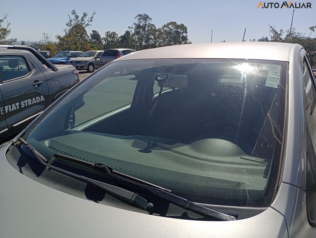 VOLKSWAGEN FOX 1.0 MI 8V FLEX 4P MANUAL