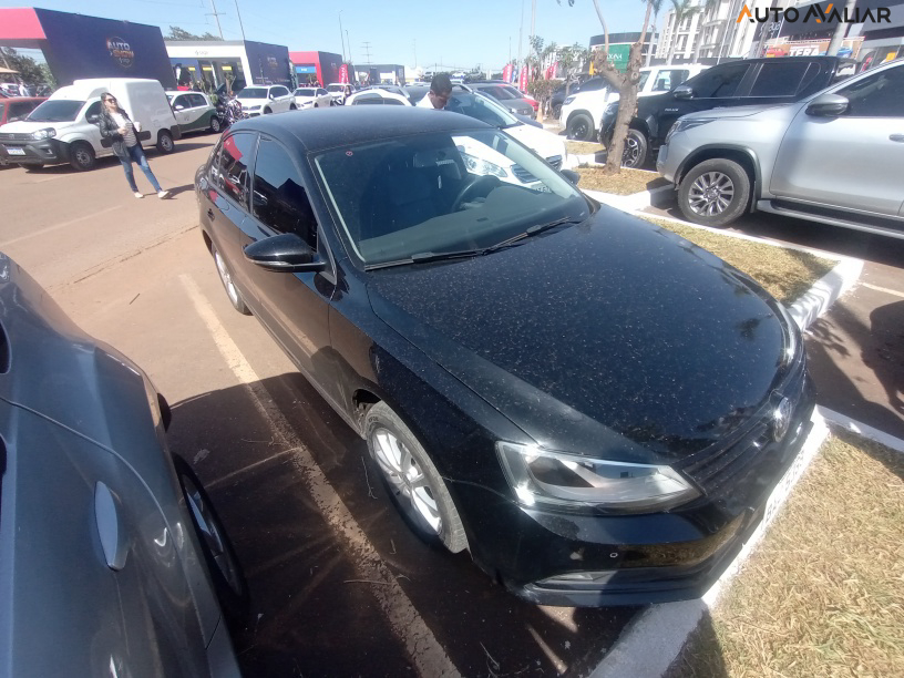 VOLKSWAGEN JETTA 1.4 16V TSI TRENDLINE GASOLINA 4P TIPTRONIC