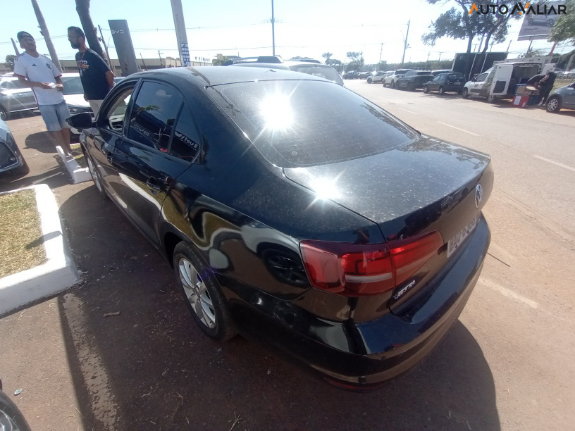 VOLKSWAGEN JETTA 1.4 16V TSI TRENDLINE GASOLINA 4P TIPTRONIC