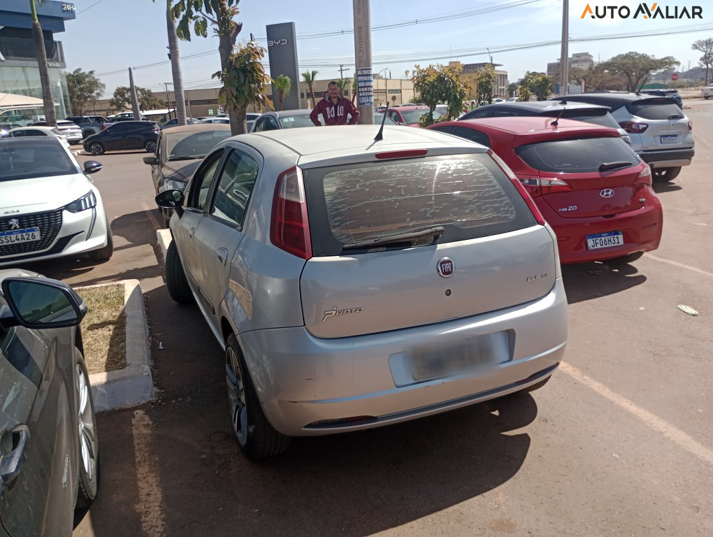 FIAT PUNTO 1.4 ELX 8V FLEX 4P MANUAL