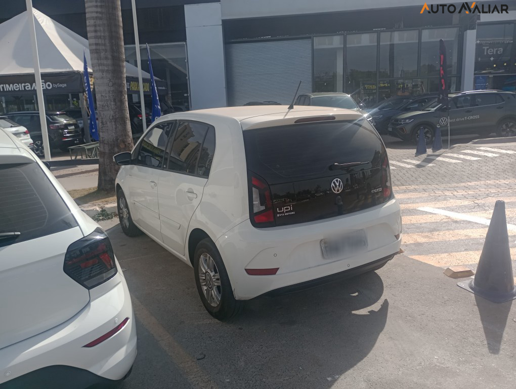 VOLKSWAGEN UP 1.0 TSI MOVE UP 12V FLEX 4P MANUAL