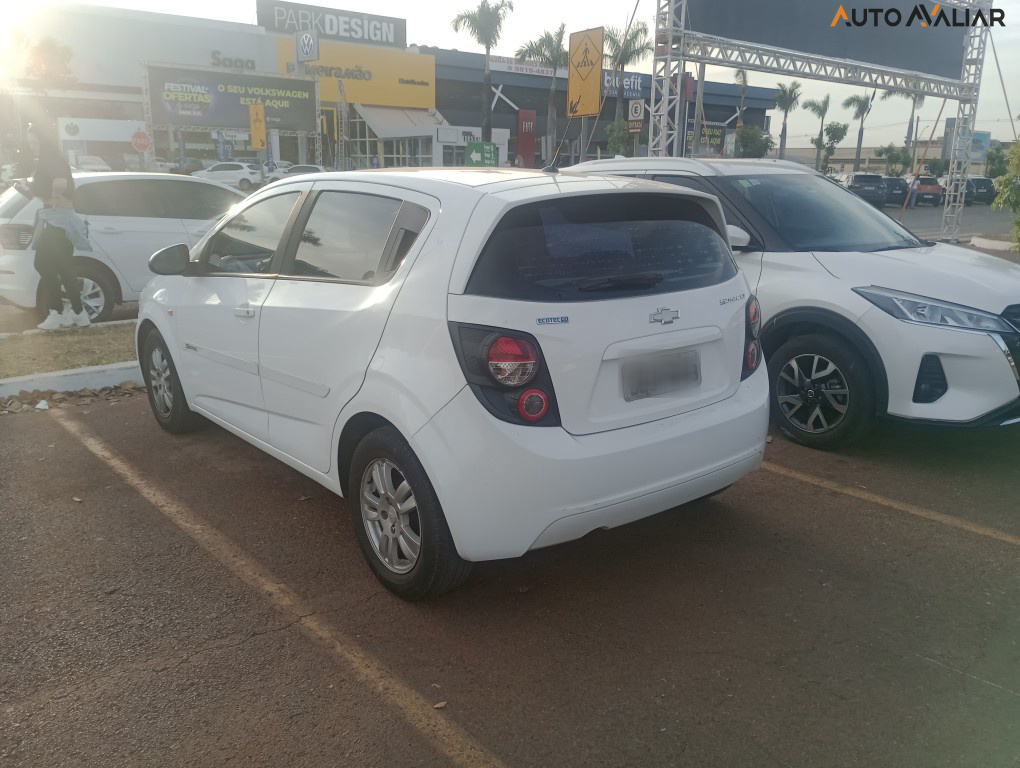 CHEVROLET SONIC 1.6 LT 16V FLEX 4P AUTOMATICO