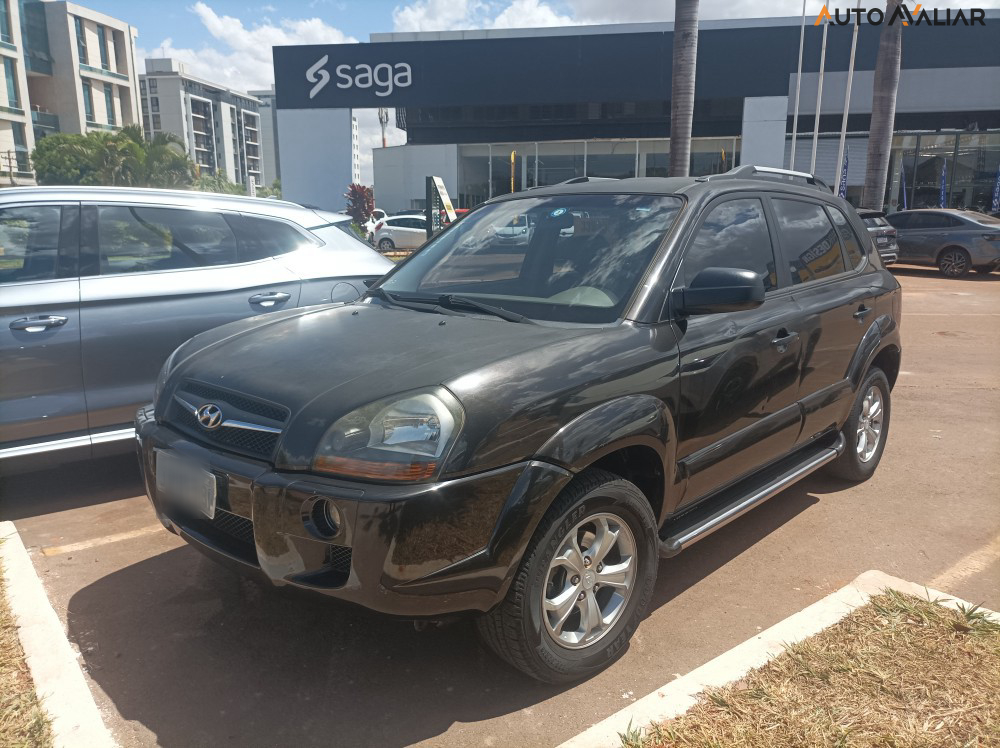 HYUNDAI TUCSON 2.0 GL 2WD 16V GASOLINA 4P MANUAL