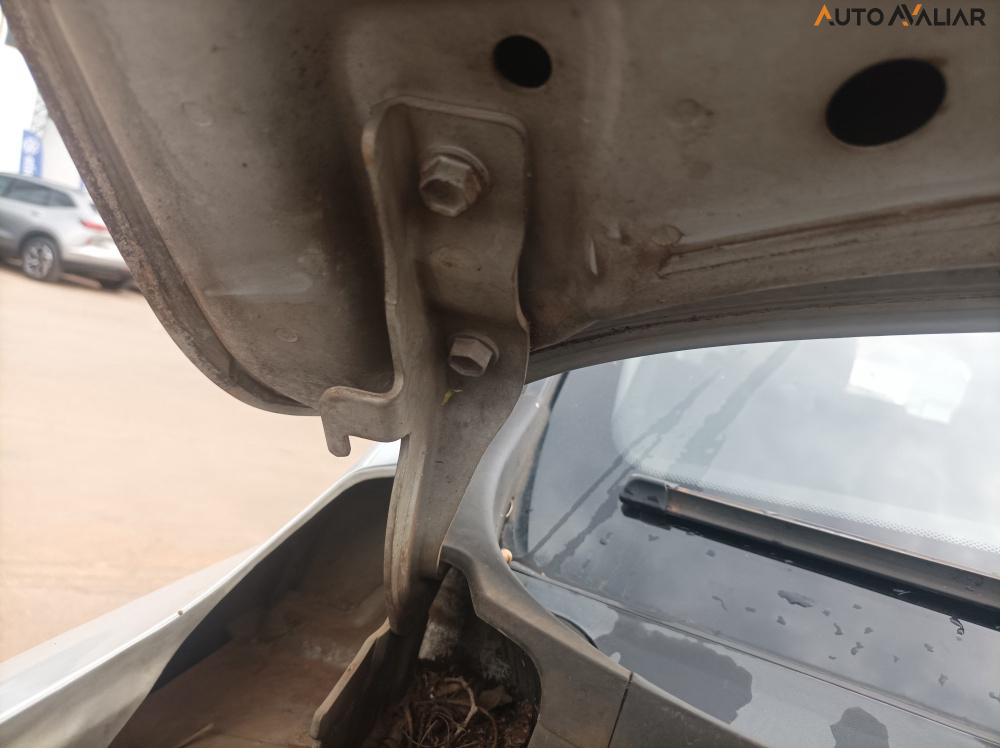 HYUNDAI SANTA FE 2.7 MPFI GLS V6 24V 200CV GASOLINA 4P AUTOMATICO