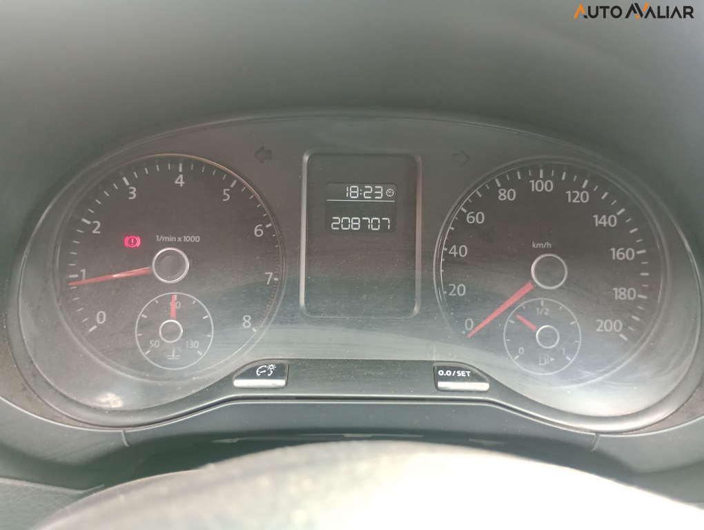 VOLKSWAGEN FOX 1.0 MI 8V FLEX 4P MANUAL