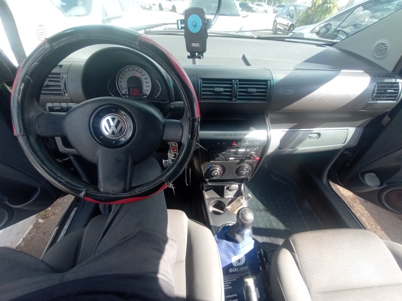 VOLKSWAGEN CROSSFOX 1.6 MI FLEX 8V 4P MANUAL