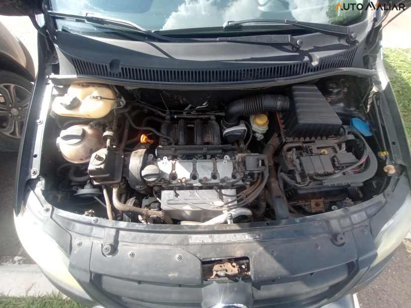 VOLKSWAGEN CROSSFOX 1.6 MI FLEX 8V 4P MANUAL