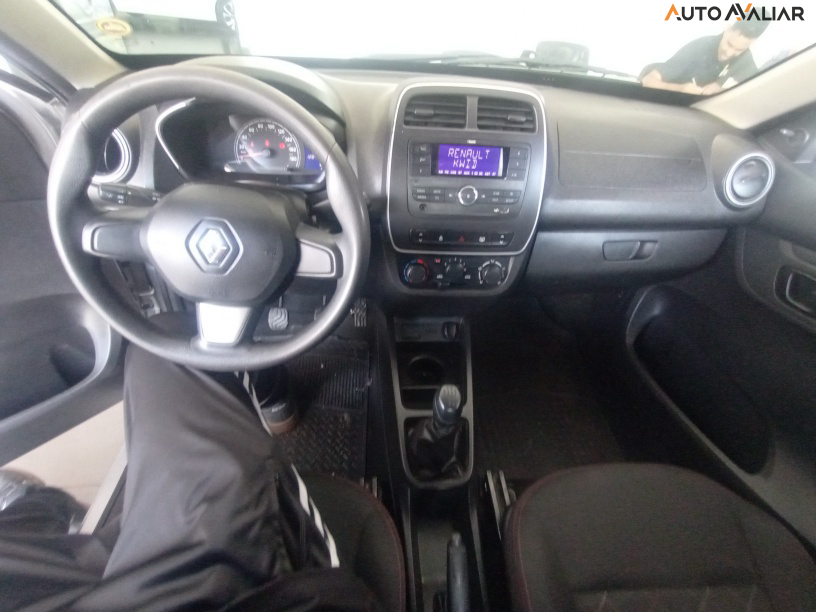 RENAULT KWID 1.0 12V SCE FLEX ZEN MANUAL