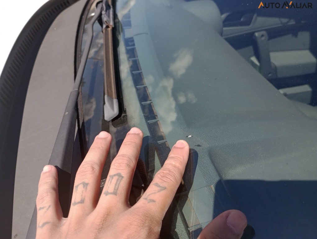 VOLKSWAGEN GOL 1.0 MI 8V FLEX 2P MANUAL G.IV