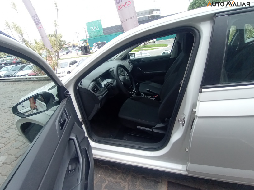 VOLKSWAGEN POLO 1.0 MPI TRACK MANUAL