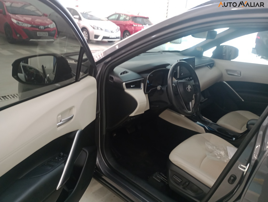 TOYOTA COROLLA CROSS 1.8 VVT-I HYBRID FLEX XRX CVT