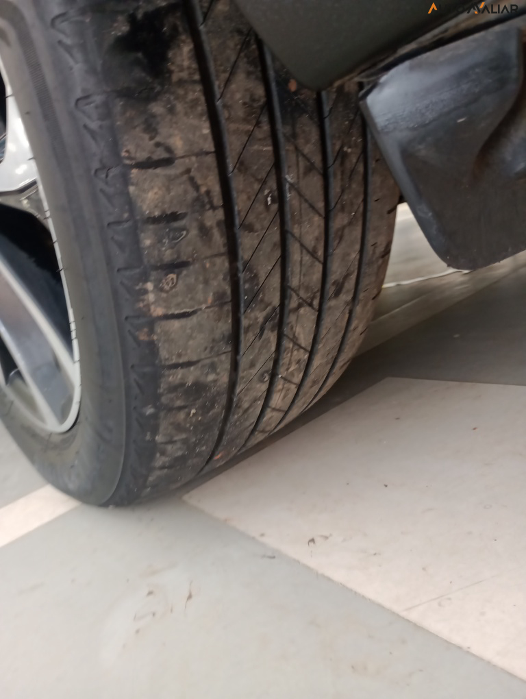 TOYOTA COROLLA CROSS 1.8 VVT-I HYBRID FLEX XRX CVT