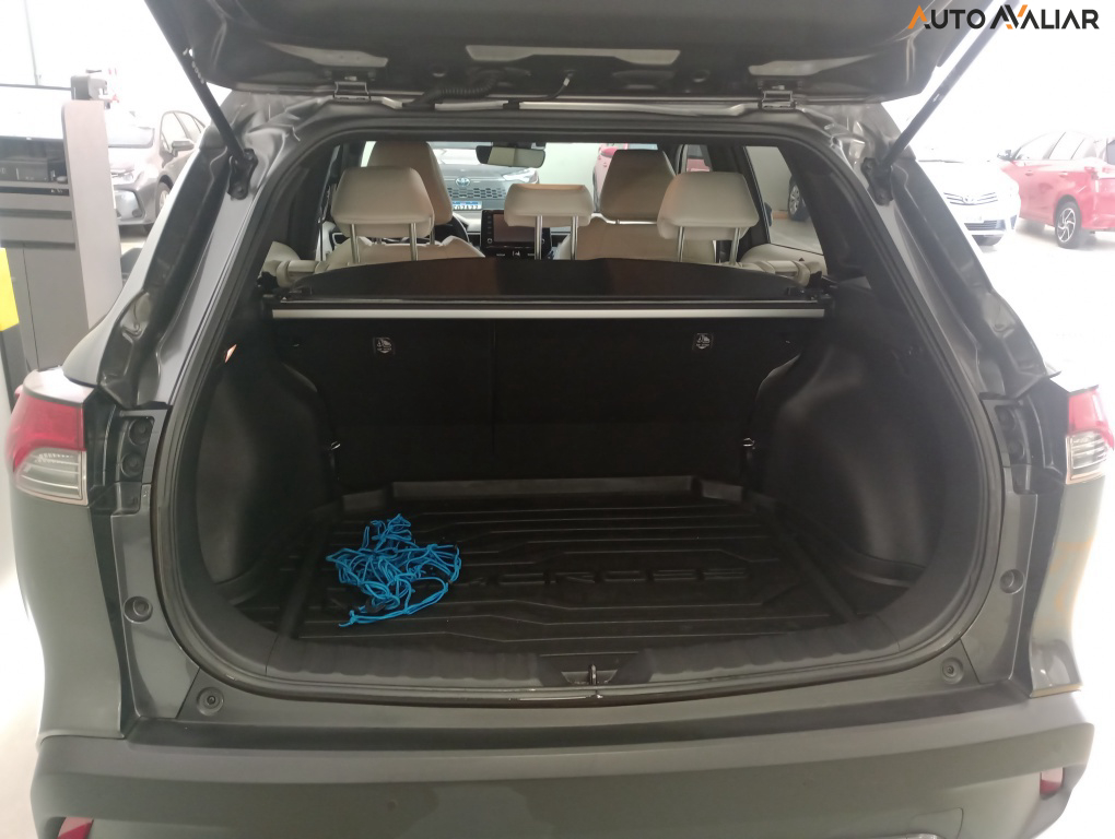 TOYOTA COROLLA CROSS 1.8 VVT-I HYBRID FLEX XRX CVT