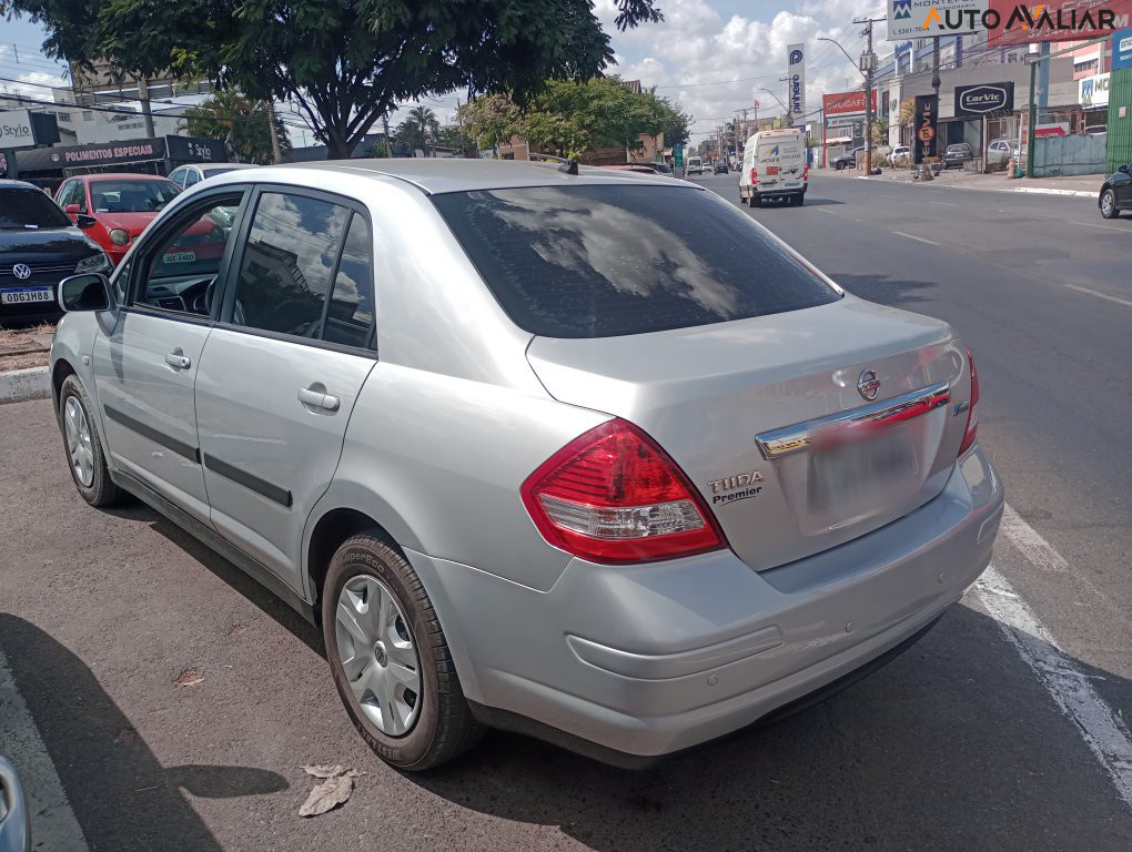 NISSAN TIIDA 1.8 SEDAN 16V FLEX 4P MANUAL
