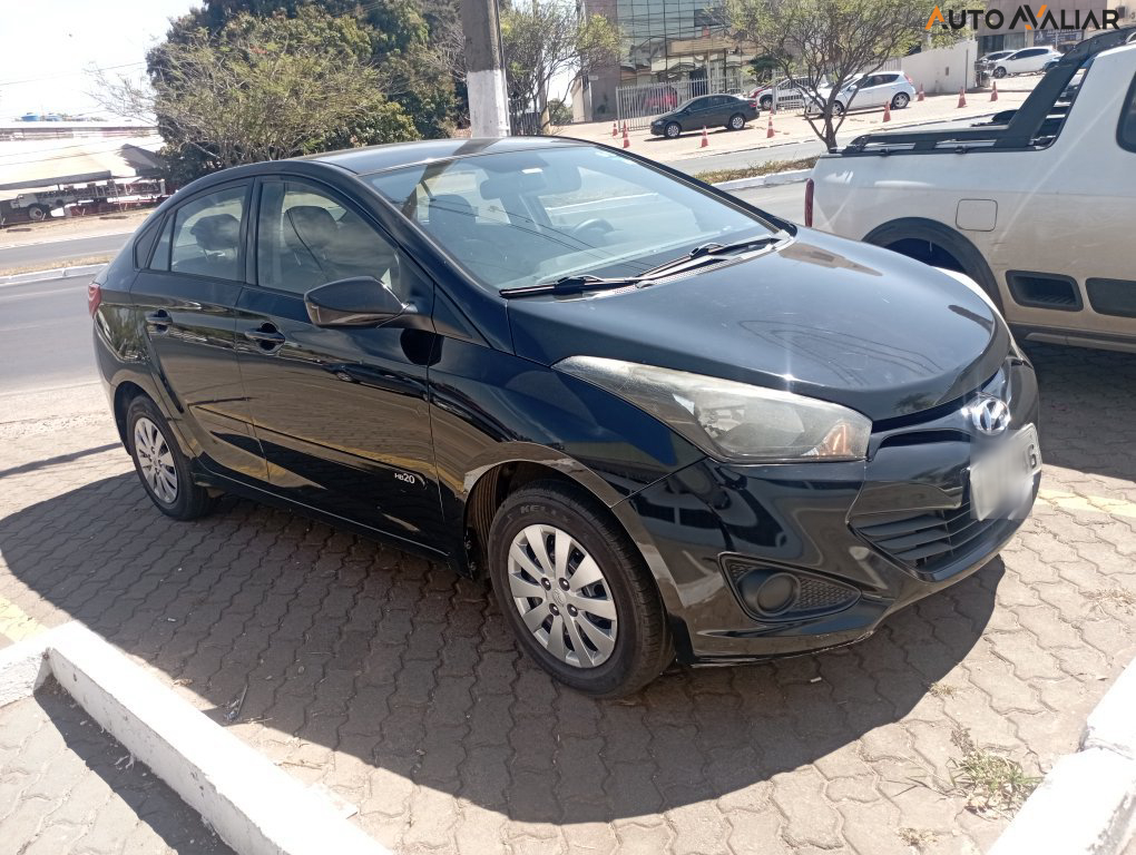 HYUNDAI HB20S 1.0 COMFORT PLUS 12V FLEX 4P MANUAL