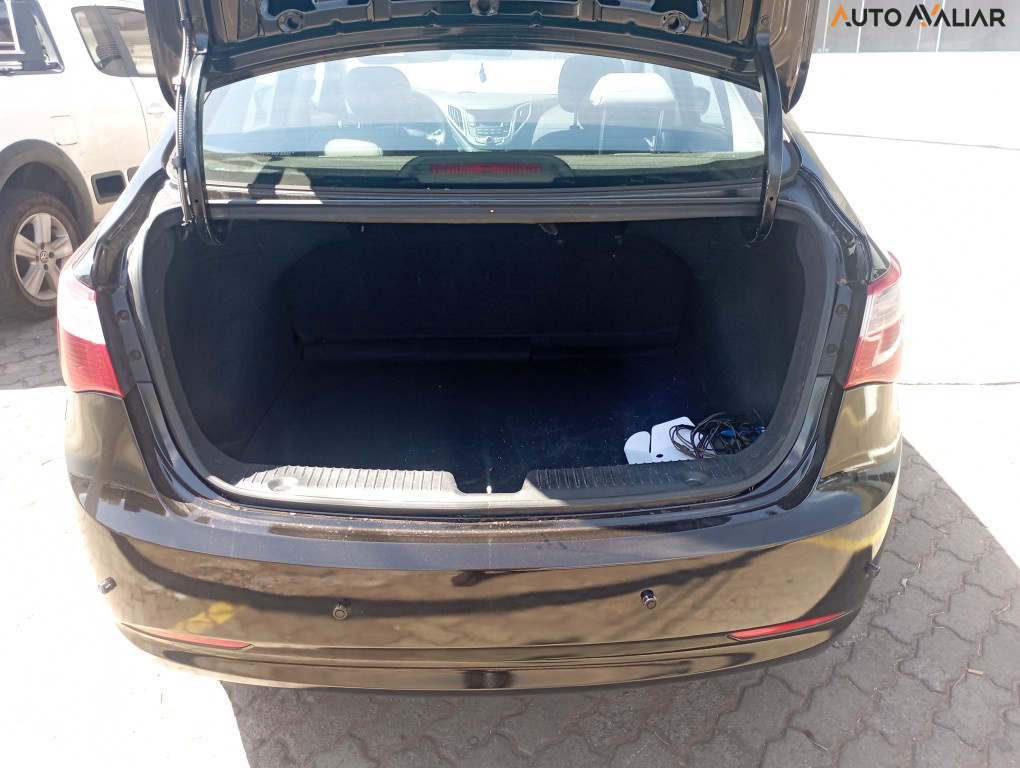 HYUNDAI HB20S 1.0 COMFORT PLUS 12V FLEX 4P MANUAL
