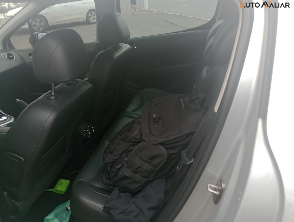 PEUGEOT 308 1.6 GRIFFE THP 16V GASOLINA 4P AUTOMATICO