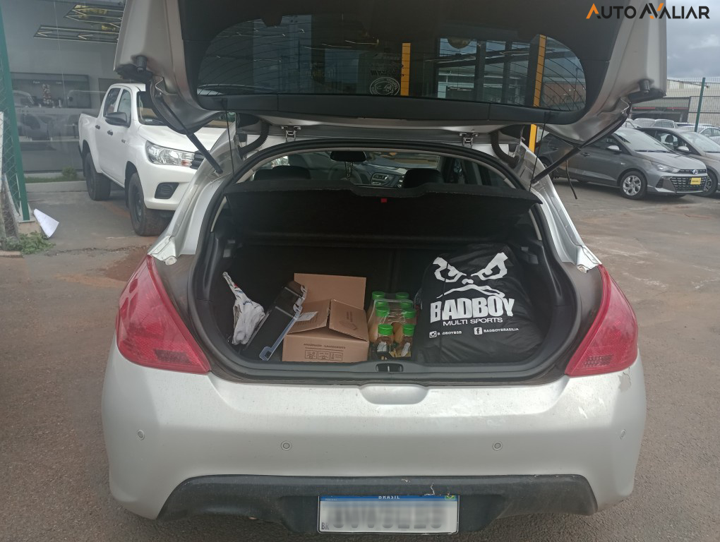 PEUGEOT 308 1.6 GRIFFE THP 16V GASOLINA 4P AUTOMATICO