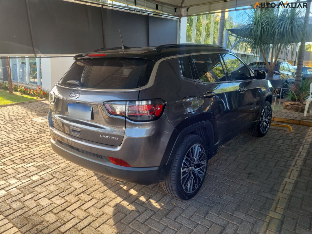 JEEP COMPASS 1.3 T270 TURBO FLEX LIMITED AT6