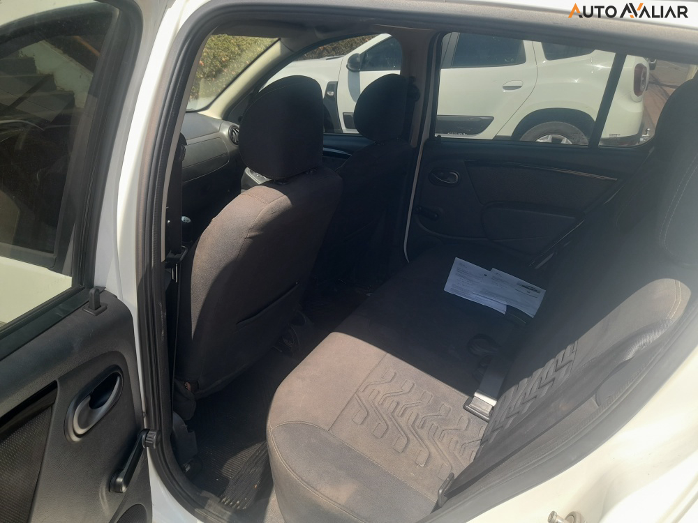 RENAULT SANDERO 1.0 TECH RUN 16V FLEX 4P MANUAL