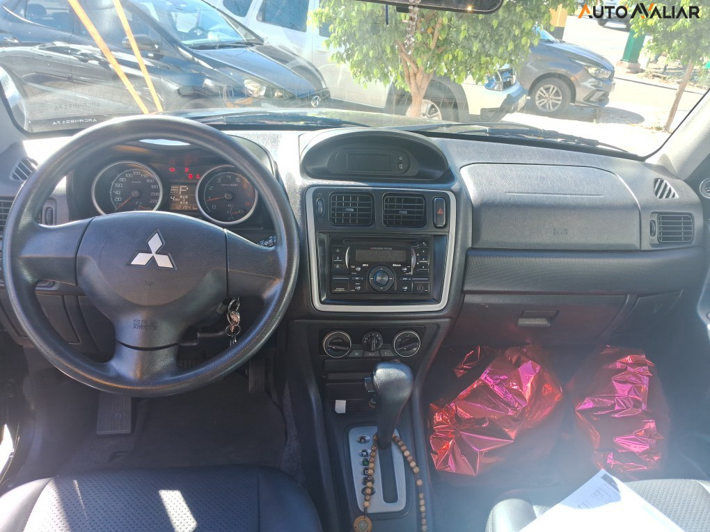 MITSUBISHI PAJERO TR4 2.0 4X4 16V 140CV FLEX 4P AUTOMATICO