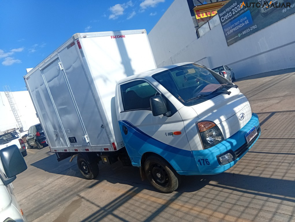 HYUNDAI HR 2.5 LONGO SEM CACAMBA 4X2 16V 130CV TURBO INTERCOOLER DIESEL 2P MANUAL